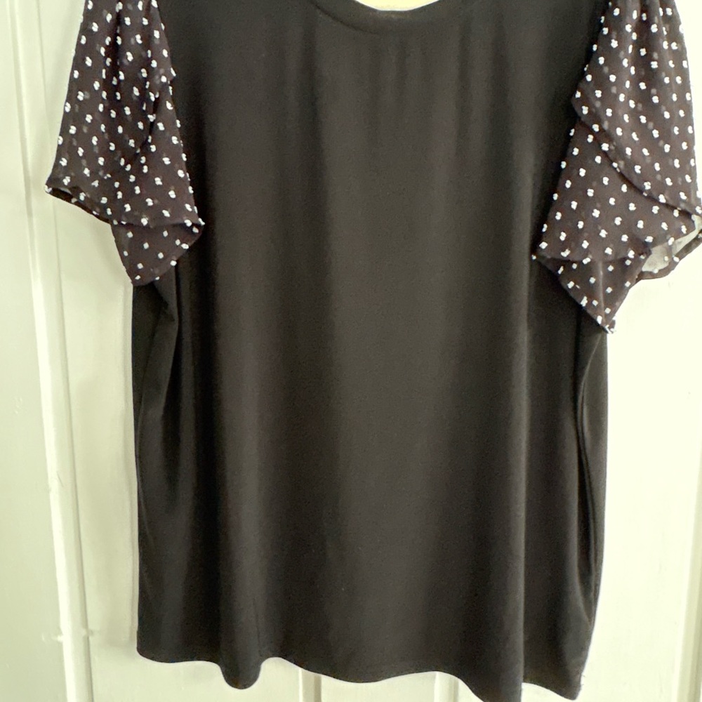⭐️$4 when bundled- Anne Klein Blouse